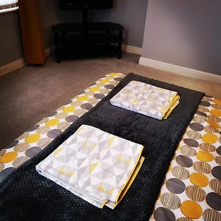 Mini Leeds בית הארחה 3*